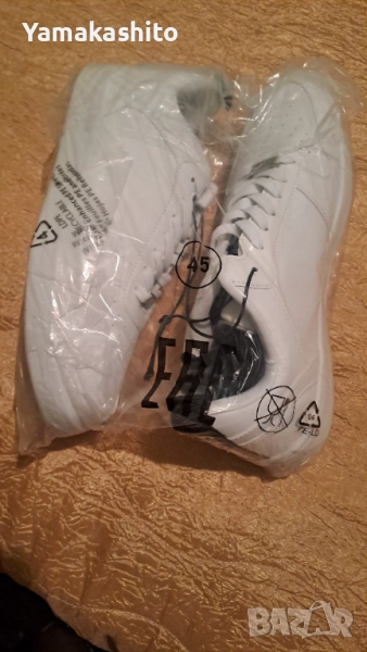 Бели маротонки serious, снимка 1