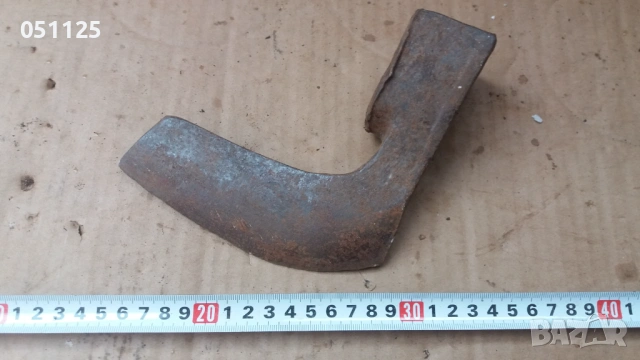 отлична брадва - соц. 