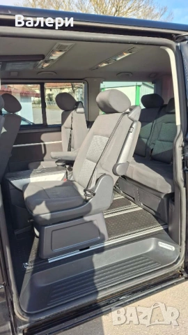 VW T5 MULTIVAN - 170hp, снимка 8 - Бусове и автобуси - 53708938