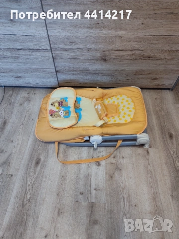 Бебешки шезлонг x 2 и дървена люлка калинка, снимка 3 - Детски шезлонги - 54301665