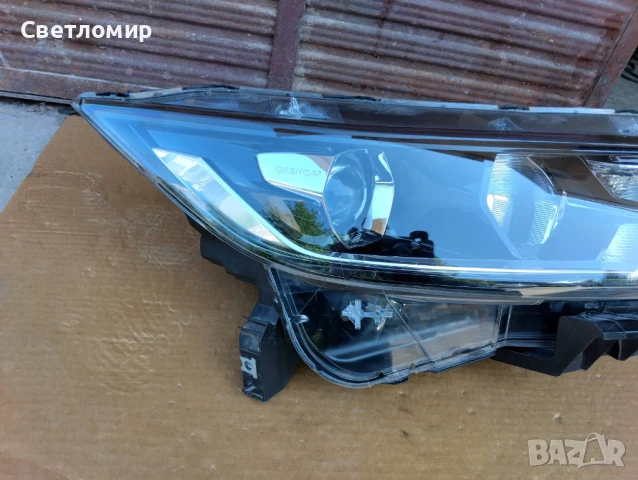 Десен фар за Nissan Qashqai J11, снимка 4 - Части - 50749674