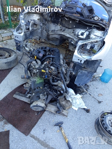 продавам двигател свален от пежо 206 2.0 90кс.