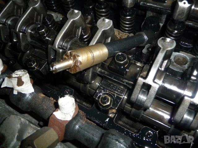 Оригинал NEILSEN Английски 8-в-1 К-т ФРЕЗЕРИ и Принадлежности за Легла Дюзи Дизел Двигатели БАРТЕР, снимка 8 - Куфари с инструменти - 54176096