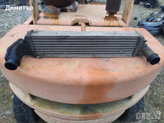 Интеркулер За БМВ Е46 320Д 136Кс. 2000г / BMW E46 320D 136Hp. 2000y, снимка 2 - Части - 53926538