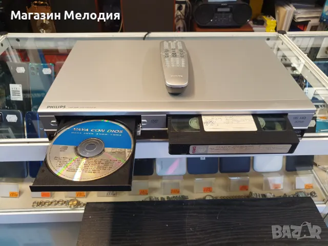 Комбинирано двд с видео / Philips DVP3100V DVD/VCR player с дистанционно. В отлично техническо и виз, снимка 1 - Плейъри, домашно кино, прожектори - 47976518