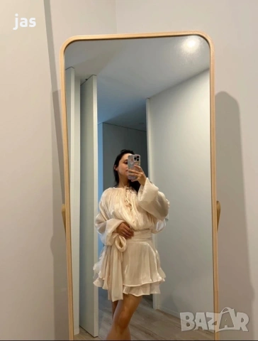 Бляскава рокля размер М, подходящ и за С/М