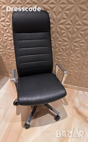 Стилен Директорски Стол, снимка 4 - Столове за офис - 45324410