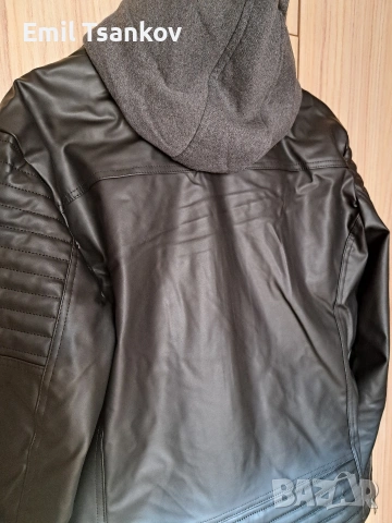 Кожено яке със сваляща се качулка, снимка 2 - Якета - 53873205