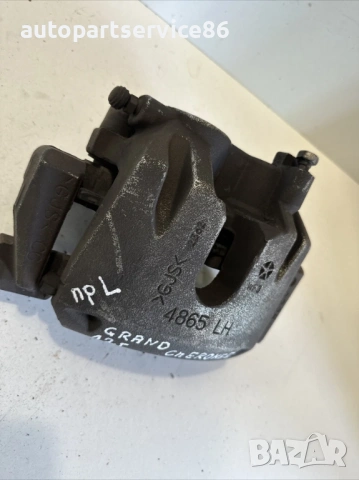 Преден ляв спирачен апарат за Jeep Grand Cherokee 3.0 Crd (2012) 4865LH, снимка 2 - Части - 53511923