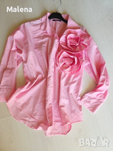 Риза с цветя в розово