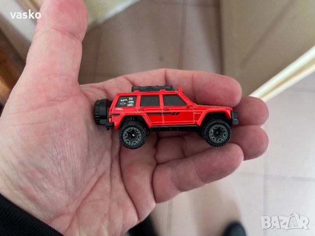 Hotwheels-пелфектен, снимка 4 - Колекции - 52442500