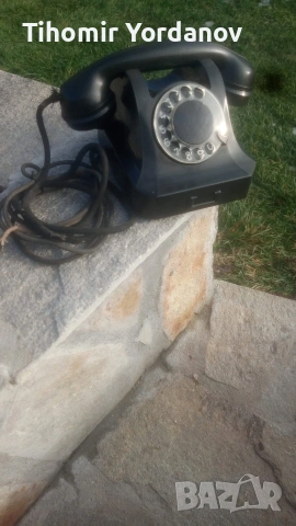Бакелитови телефони -3 броя., снимка 2 - Антикварни и старинни предмети - 54059796