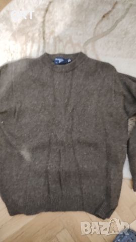 пуловер вълна размер М, снимка 1 - Блузи с дълъг ръкав и пуловери - 45595465