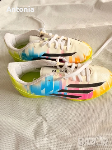 Спортни детски обувки