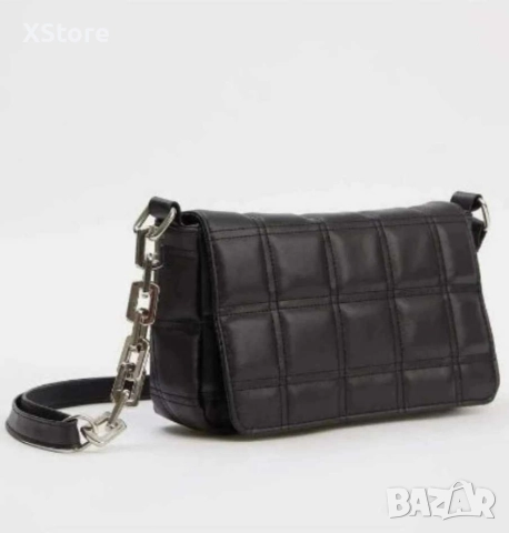 Дамска капитонирана малка чанта в модерни цветове, снимка 6 - Чанти - 52584511