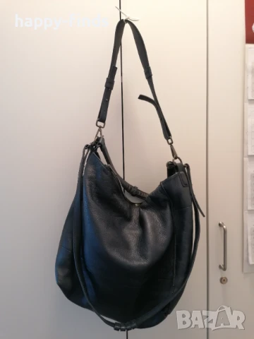 Страхотна тъмносиня чанта от естествена кожа Marc O'Polo