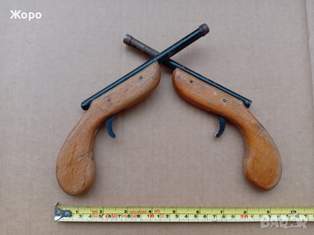 старинна бабина и дядова скраб