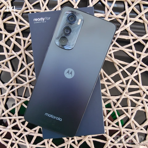 Motorola Edge 30 в гаранция, снимка 2 - Motorola - 54176435
