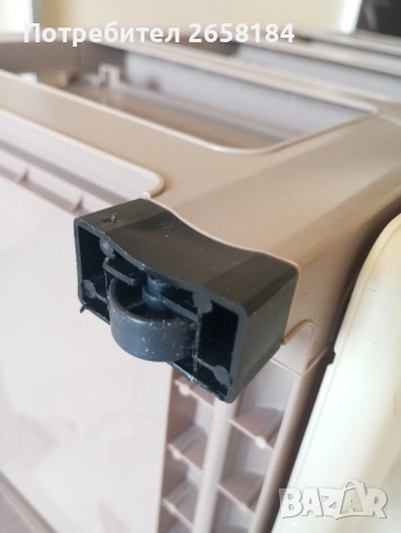 Скрин с 4, 5 или 6 чекмеджета, цвят капучино, крем, снимка 3 - Шкафове - 51687061