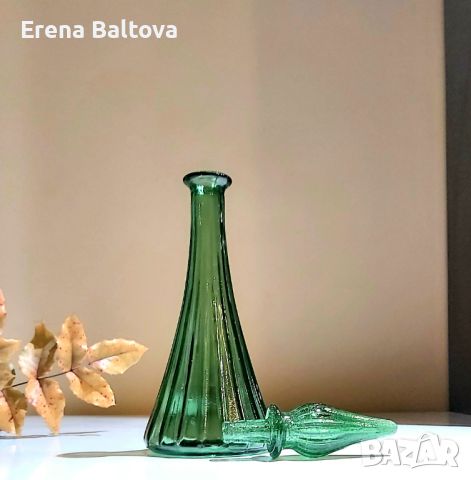 🍃🍀🪷Гарафа декантер Empoli Italy  от 50те Genie Bottle, снимка 2 - Колекции - 46412001