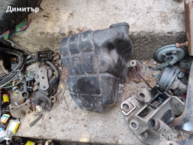 Компенсаторен Съд - Въздух За Нисан Примера 1.6 16В 1991г / Nisan Primera 1.6 16V 1991y