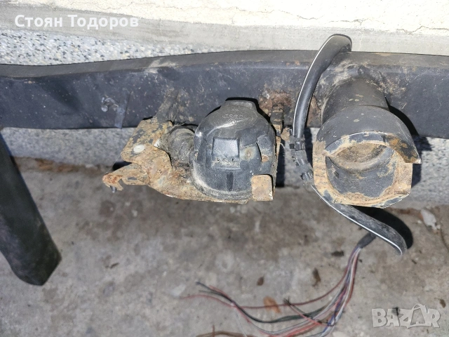 теглич за Audi A6, снимка 6 - Части - 53697171