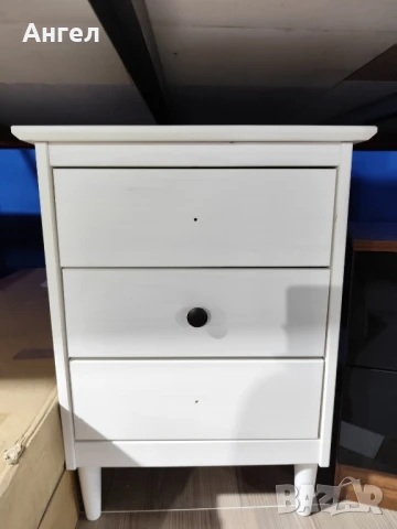 Нощно шкафче нов внос от Англия 
