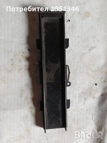 Капак филтър купе Porsche Panamera 9408546, снимка 2 - Части - 51935617