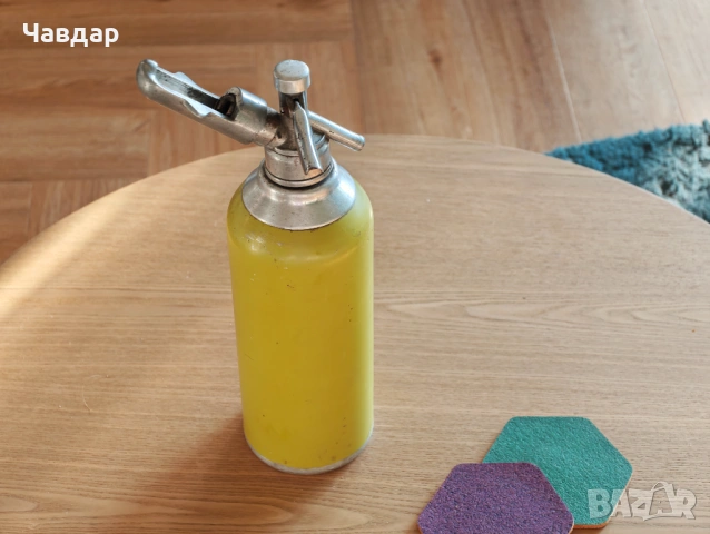 Антикварна бутилка за правене на сода/газиране