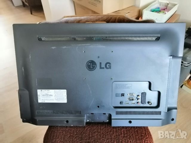 Телевизор LG 26LT360C , снимка 10 - Телевизори - 46811965