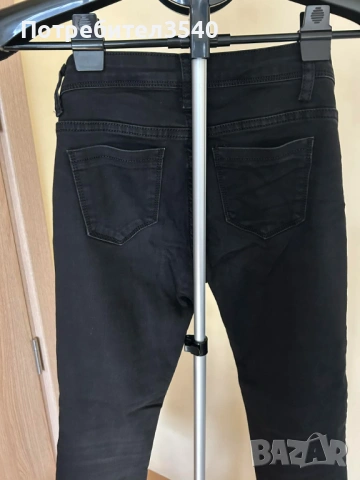 Черни дънки със скъсани колене, снимка 9 - Дънки - 38655659