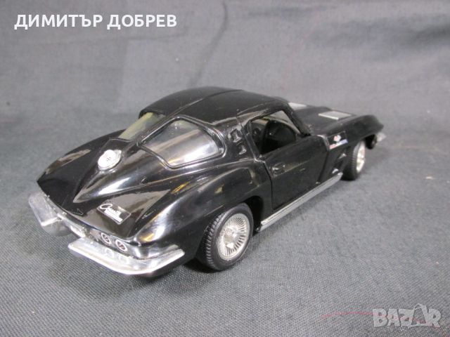 1/24 СТАРА РЕТРО МЕТАЛНА КОЛИЧКА МАЩАБЕН МОДЕЛ CHEVROLET CORVETTE STINGRAY REVELL, снимка 4 - Колекции - 46781208