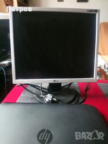 Монитор LG , снимка 2 - Монитори - 54040298
