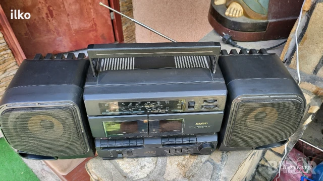 SANYO M 901SR, снимка 3 - Радиокасетофони, транзистори - 50670911