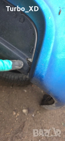 Продавам задна М броня за BMW E39 комби, снимка 5 - Части - 46129760