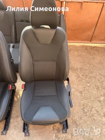 Продавам салон за Volvo XC60 в добро състояние, снимка 5 - Аксесоари и консумативи - 53879857