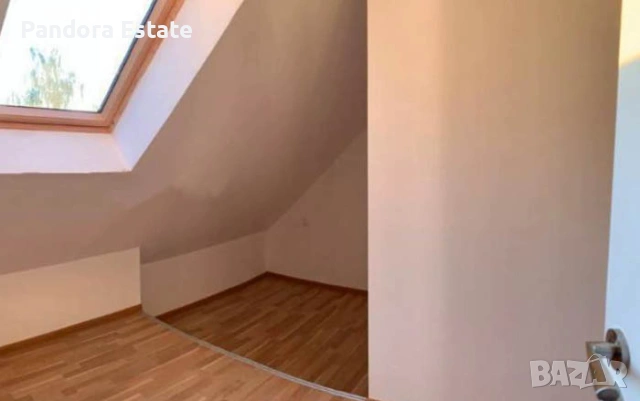 Продава тристаен апартамент в кв. Карпузица, снимка 3 - Апартаменти - 53372341