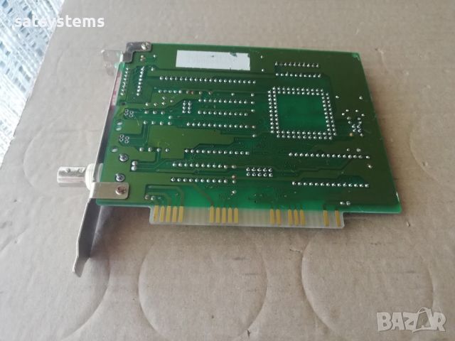 Arcnet AN-220 8-Bit ISA Network Controller Card, снимка 8 - Мрежови адаптери - 46515399