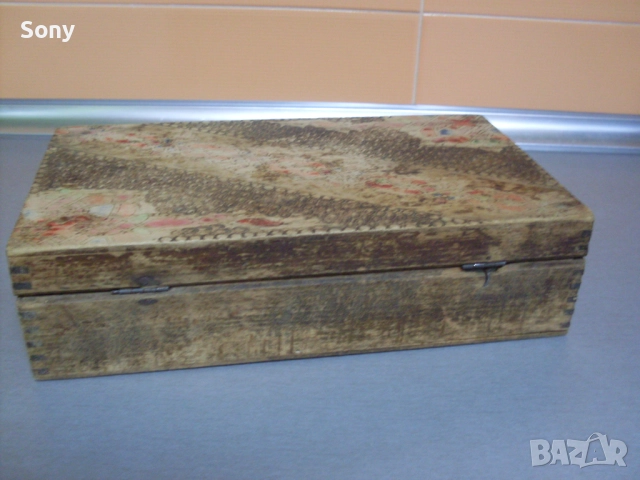 Стара войнишка дървена кутия., снимка 4 - Антикварни и старинни предмети - 52681477