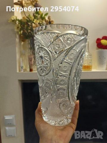 голяма кристална ваза 45лв, снимка 1 - Вази - 45024868