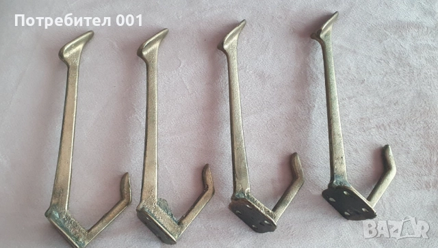 4 бр стари закачалки от бронз