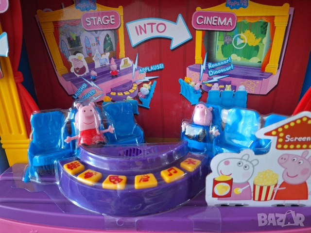 Чисто нов комплект - театрална сцена Peppa's Stage Peppa Pig, снимка 3 - Музикални играчки - 52690619