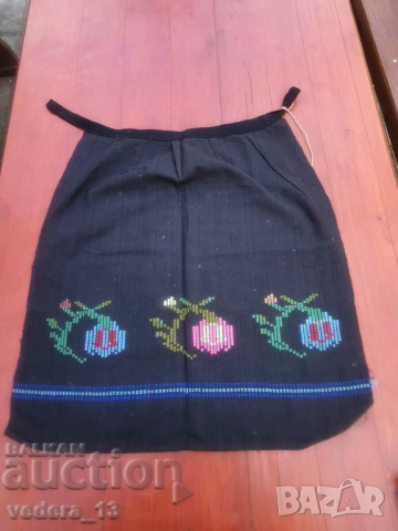 народна носия-престилка