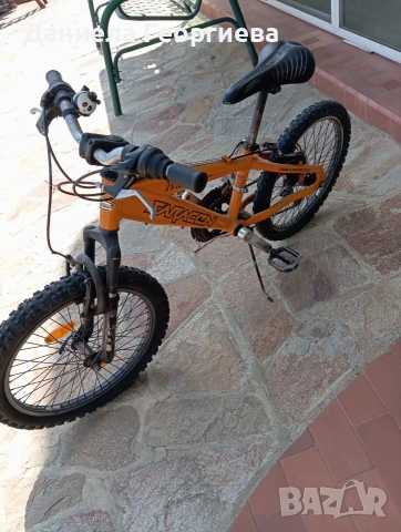 Продавам алуминиев велосипед 20", снимка 2 - Детски велосипеди, триколки и коли - 53937704