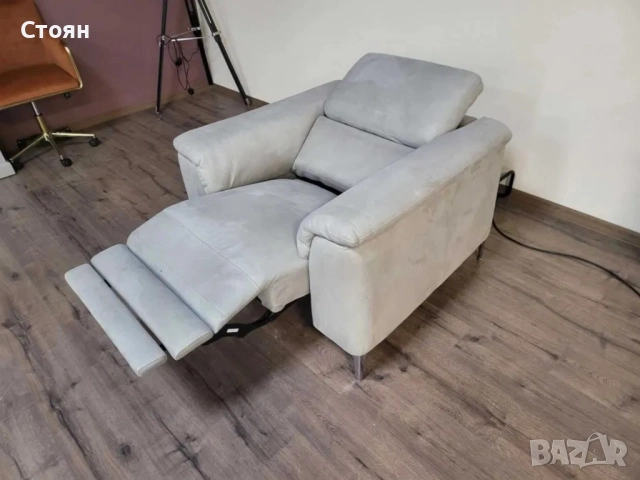 Светло сив фотьойл от плат с електрически релаксиращ механизъм, снимка 8 - Дивани и мека мебел - 52010973