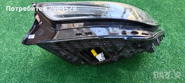 Фар за Mercedes GT X290 / Мерцедес ГТ Х290, снимка 8 - Части - 50857212