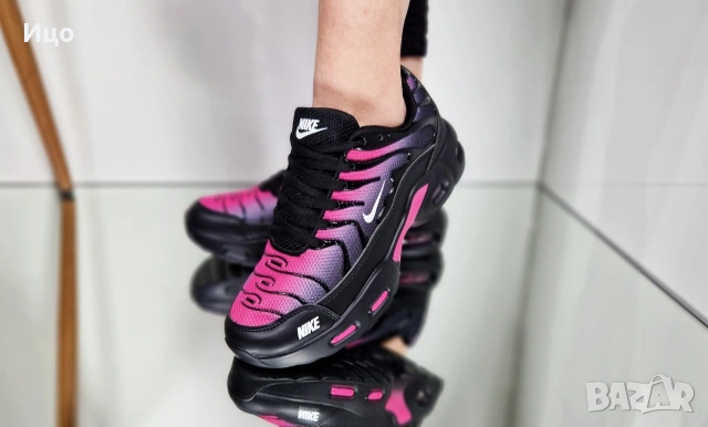 Дамски маратонки Nike, снимка 10 - Маратонки - 53183955