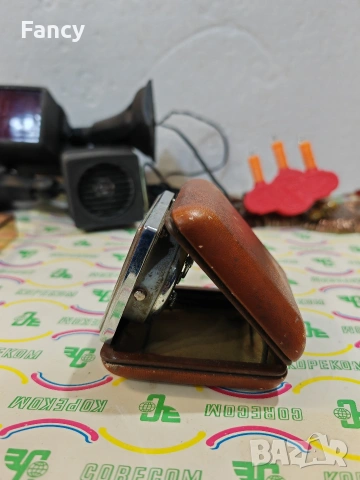 Стар настолен туристически будилник Дорожньй , снимка 4 - Антикварни и старинни предмети - 53358469