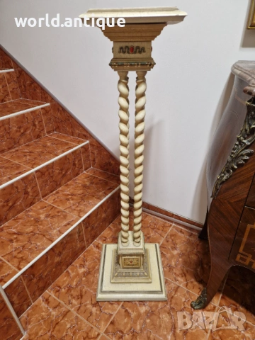 Уникална антикварна италианска колона пиедестал Silik, снимка 2 - Антикварни и старинни предмети - 53672825