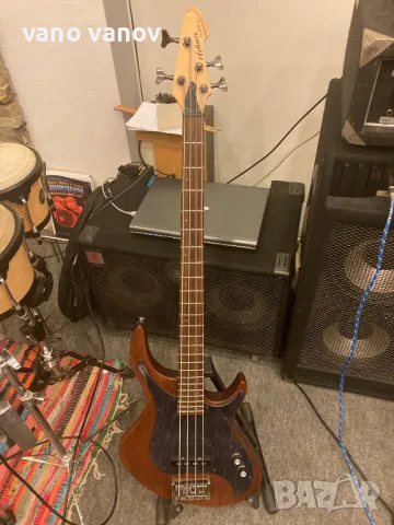 Бас китари squier deluxe 5 string jazz bass, Hohner, no name bass, снимка 9 - Китари - 48908369